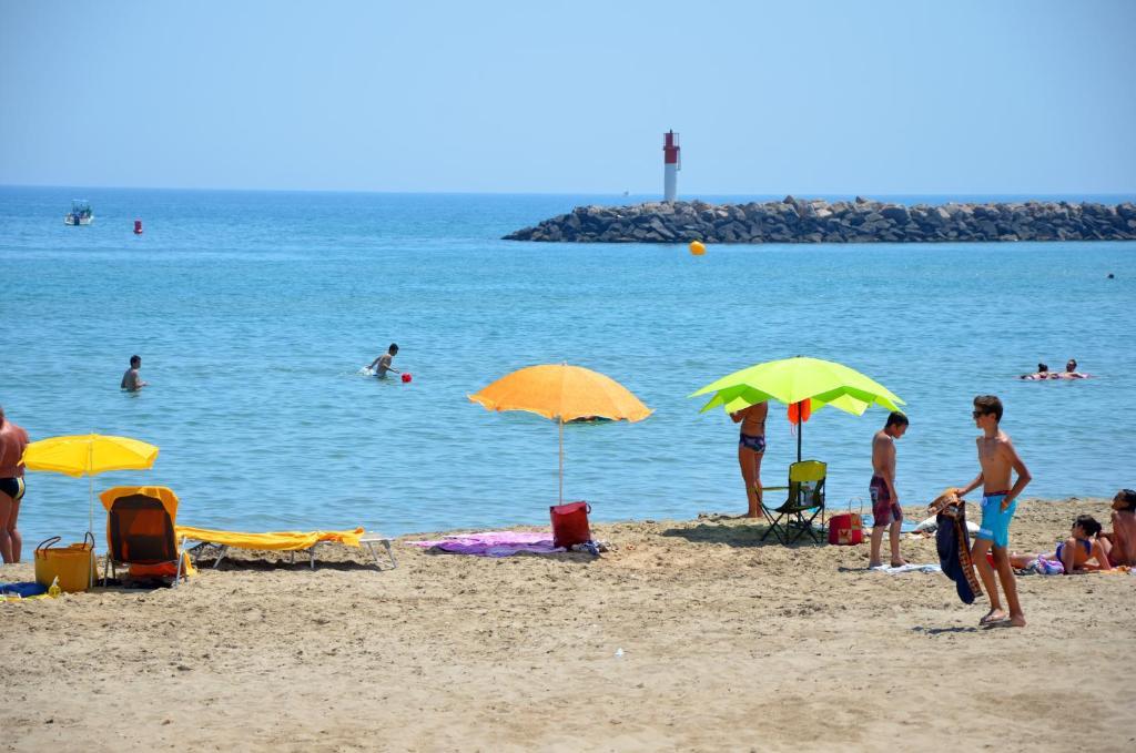 Lagrange Grand Bleu Vacances - Residence La Grenadine Marseillan  Ngoại thất bức ảnh